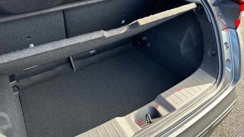 Nissan Juke 1.0 DiG-T 114 N-Connecta 5dr Petrol Hatchback